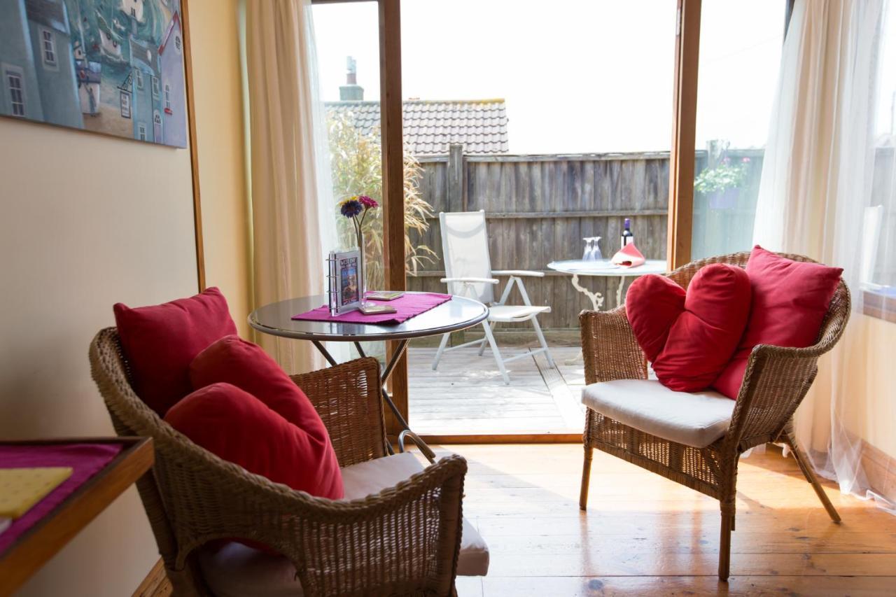 Heatherbell Cottage Guest Accommodation West Bay Exterior photo